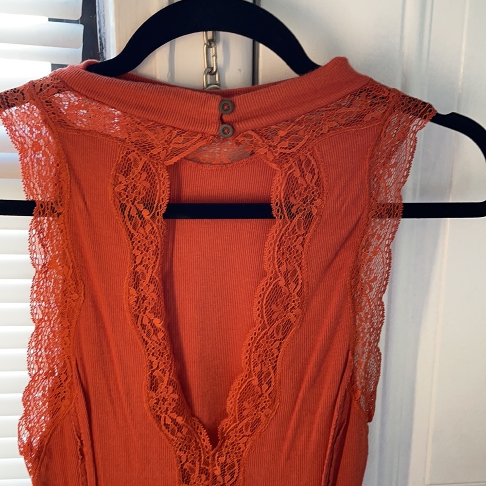 Open back top - Picture 4 of 4
